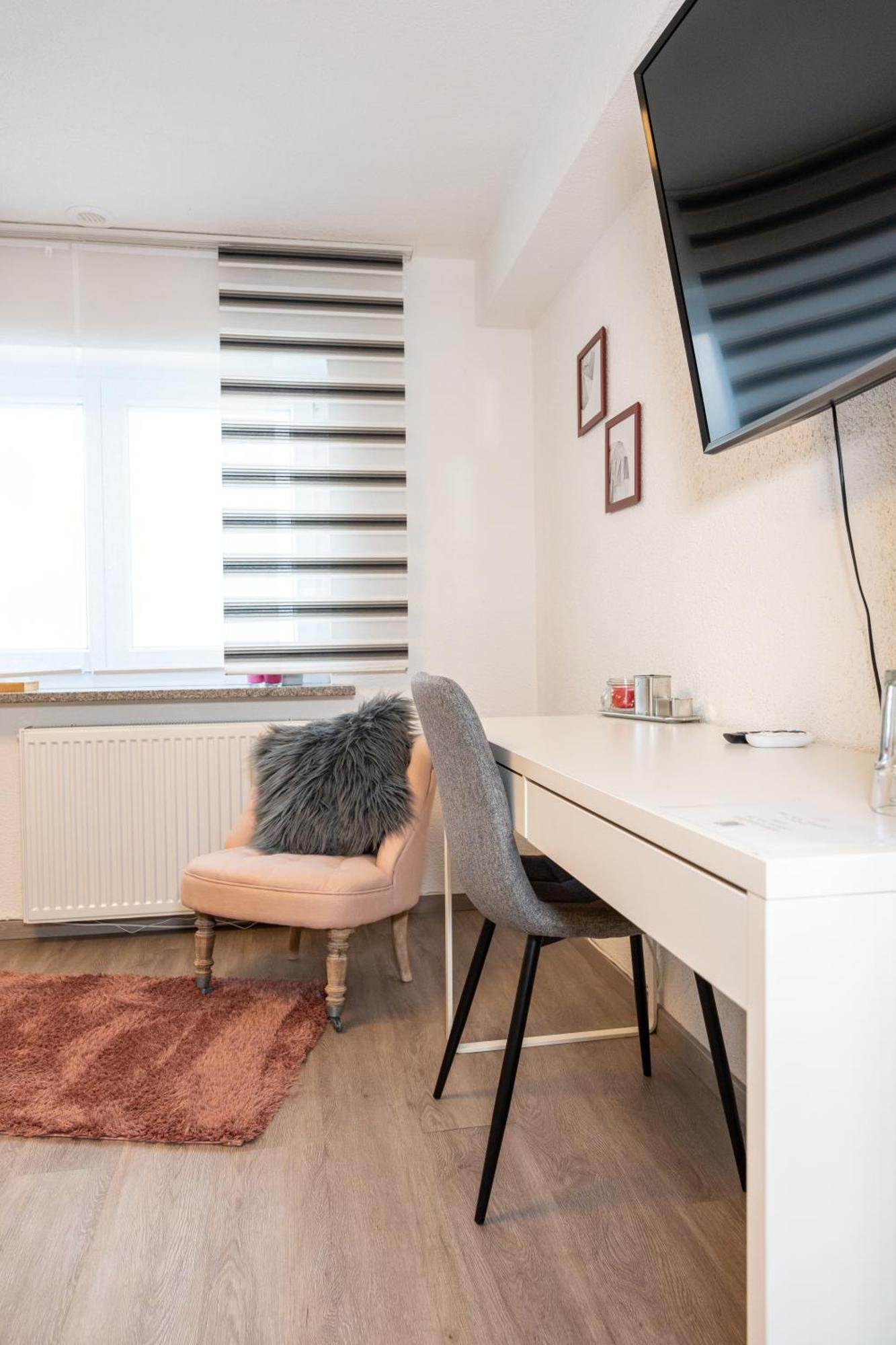 Modern House With Pool - 3 Bedrooms 2 Bathrooms Memmingen Exteriér fotografie